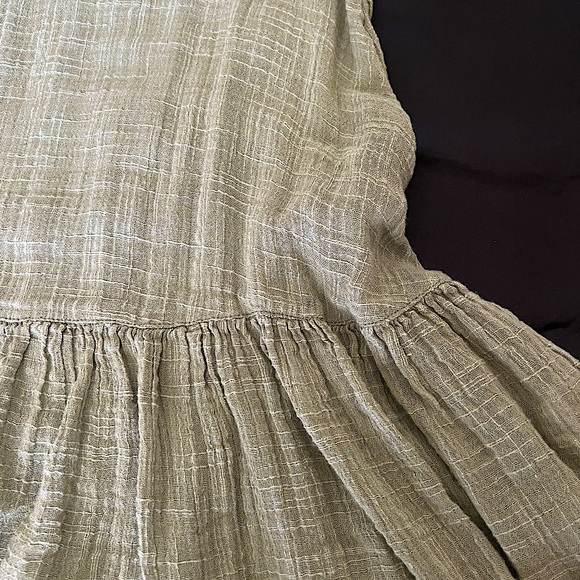 Zara - Green Ruffle Mini Dress - Picture 3 of 8